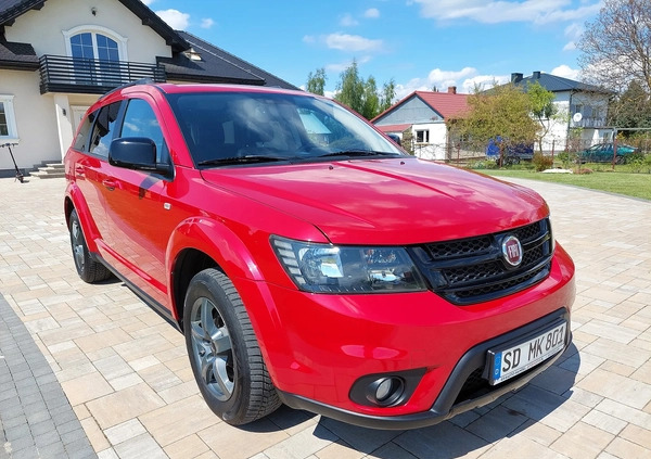 Fiat Freemont cena 54500 przebieg: 142000, rok produkcji 2015 z Lesko małe 781